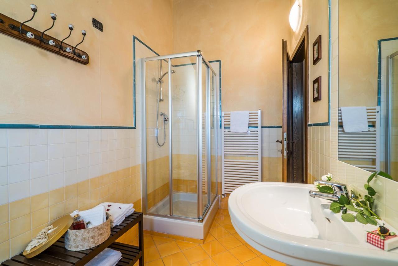 Agriturismo I Colli มอนตาโยเน ภายนอก รูปภาพ