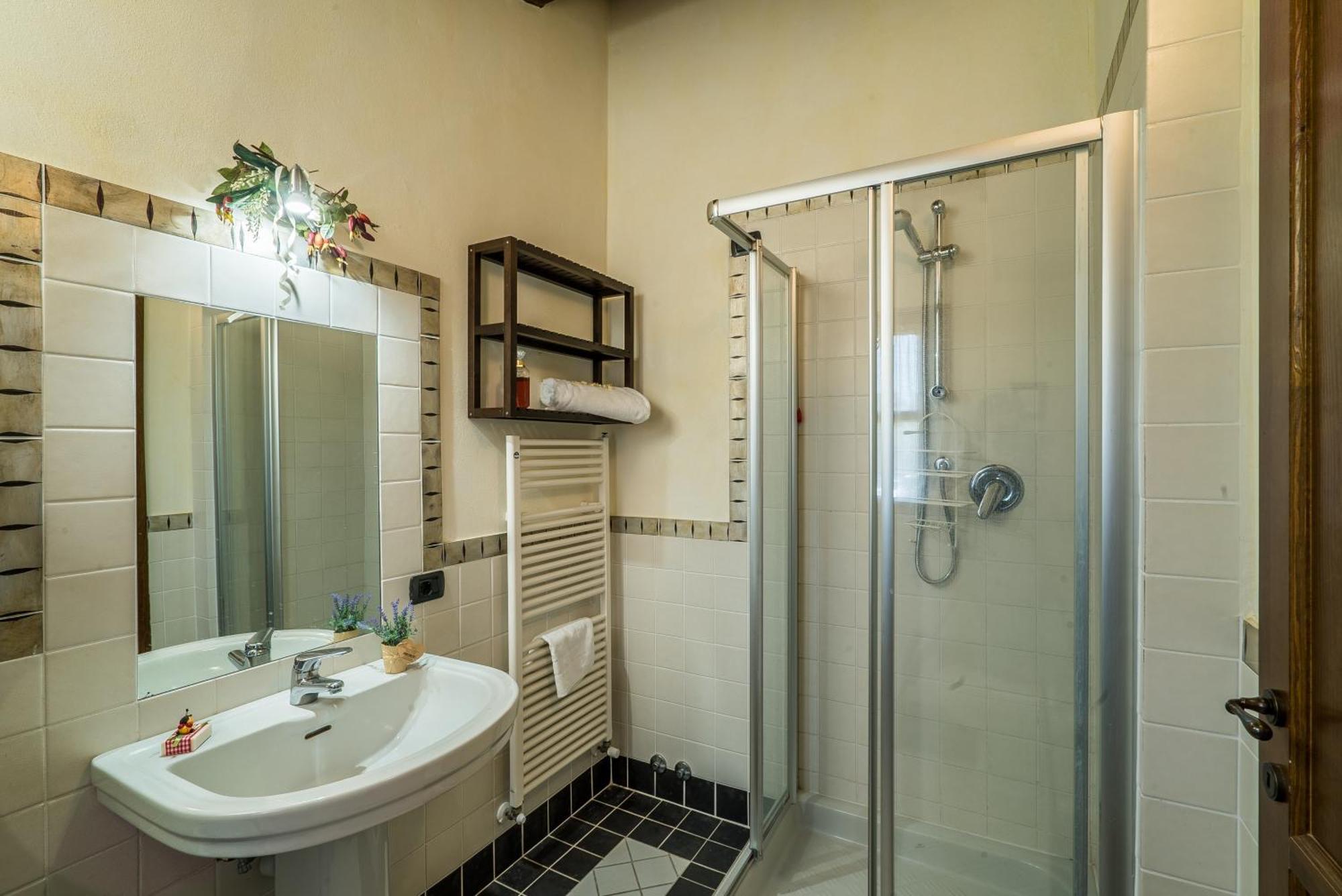 Agriturismo I Colli มอนตาโยเน ภายนอก รูปภาพ